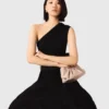 Body asymétrique