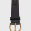 Ceinture en cuir avec détails en chaîne Ceinture en cuir avec détails en chaîne