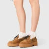Chaussettes à volants en dentelle