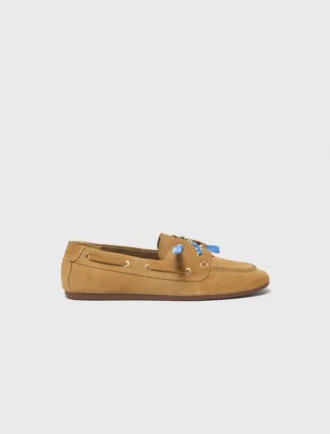 Chaussures bateau en daim