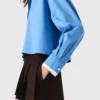 Chemise avec bijoux amovibles Chemise avec bijoux amovibles
