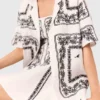 Chemise brodée à manches courtes