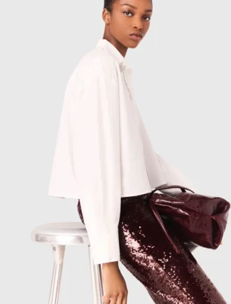 Chemise courte avec détail bijou