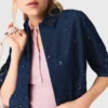 Chemise courte en denim brodée Chemise courte en denim brodée