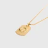 Collier avec plaque représentant le signe du zodiaque