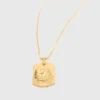 Collier avec plaque représentant le signe du zodiaque