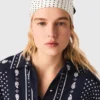 Foulard en soie imprimé 90 x 90 Foulard en soie imprimé 90 x 90