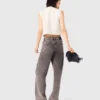 Gilet en tweed avec bordure en perles