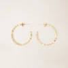 Grandes boucles d’oreilles créoles ornées de strass Grandes boucles d’oreilles créoles ornées de strass