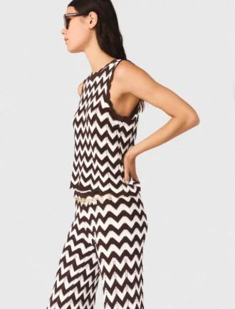 Haut au crochet en zigzag