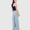 Jean à jambes larges avec strass