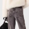 Jean à jambes larges orné de perles Jean à jambes larges orné de perles