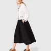 Jupe longue avec ceinture contrastée Jupe longue avec ceinture contrastée