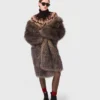 Long manteau en fausse fourrure Long manteau en fausse fourrure