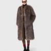 Long manteau en fausse fourrure Long manteau en fausse fourrure
