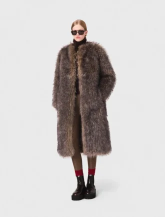 Long manteau en fausse fourrure