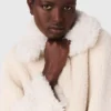 Long manteau en fausse fourrure Long manteau en fausse fourrure