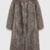 Long manteau en fausse fourrure Long manteau en fausse fourrure