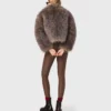 Manteau court en fausse fourrure Manteau court en fausse fourrure