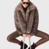 Manteau court en fausse fourrure Manteau court en fausse fourrure