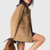 Manteau en laine avec capuche amovible Manteau en laine avec capuche amovible