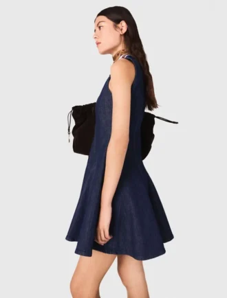 Mini-robe en denim à volants