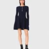Mini-robe en maille à jupe évasée