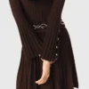 Mini-robe patineuse à col montant