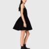 Mini-robe patineuse en velours