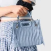 Mini sac cabas en cuir matelassé