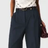 Pantalon de costume à fines rayures