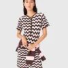 Robe au crochet en zigzag Robe au crochet en zigzag