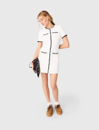 Robe courte avec bordure contrastée