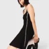 Robe courte avec surpiqûres