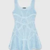 Robe courte en crochet