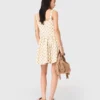 Robe courte évasée à motifs