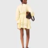 Robe courte à volants