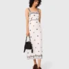 Robe longue à découpes brodées