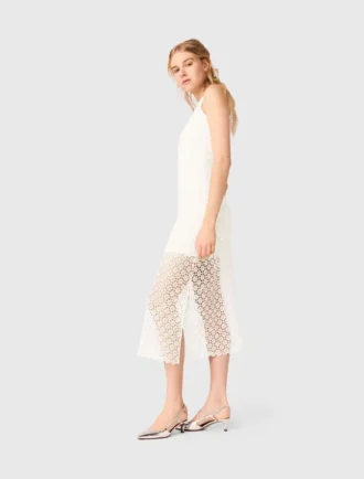 Robe longue en crochet avec strass