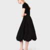 Robe longue en maille côtelée et taffetas Robe longue en maille côtelée et taffetas