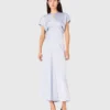 Robe longue en satin, taille plissée Robe longue en satin, taille plissée