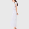 Robe longue en satin, taille plissée Robe longue en satin, taille plissée