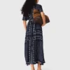 Robe longue fluide à motifs