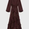 Robe longue fluide à volants