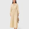 Robe longue plissée à œillets Robe longue plissée à œillets