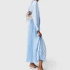 Robe longue plissée à œillets
