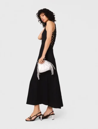 Robe longue vaporeuse avec dos tressé