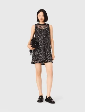 Robe à paillettes florales