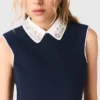 Robe évasée avec bordure contrastée