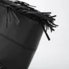 Sac en cuir avec bandoulière à chaîne Sac en cuir avec bandoulière à chaîne